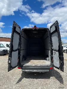 2017 Mercedes-Benz Sprinter Base - Photo 14