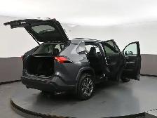 2023 Toyota RAV4 Hybrid XLE AWD, HEATED SEATS, BACKUP CAMERA & M - Photo 64