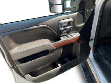 2017 GMC Sierra 3500HD - Photo 11