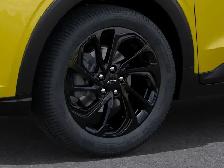 2027 Chevrolet Bolt - Photo 9