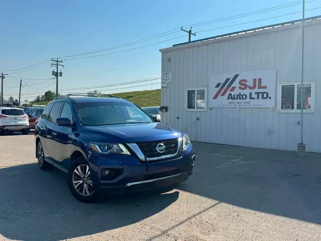 2018 Nissan Pathfinder SL