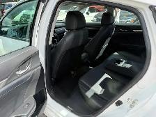 2019 Honda Civic Touring CVT, LEATHER SEATS, NAV, SUNROOF - Photo 11