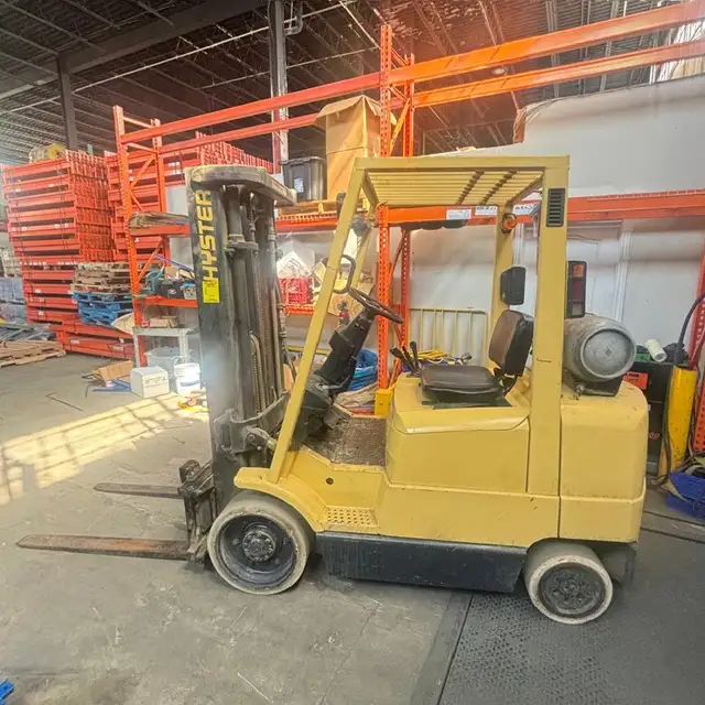 USED Hyster Forklift 5000 Lbs Capacity