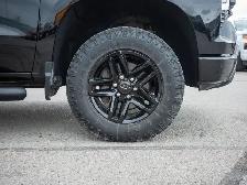 2022 Chevrolet Silverado 1500 LT Trail Boss - Off Road Tires - Photo 11