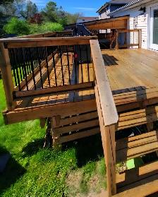 Deck Staining Get your seal onb4 Winter - Photo 3