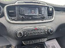 2018 Kia Sorento LX AWD | Back-up cam! | Heated seats! | New Eng - Photo 12