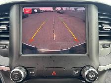 2024 Ram 3500 BIG HORN / 6.4L GAS / LEVEL 1 PKG / NO ACCIDENTS - Photo 16