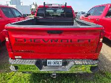 2023 Chevrolet Silverado 1500 LT - Photo 4