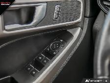 2020 Ford Explorer XLT 4WD | LEATHER | LOADED | NO ACCIDENTS - Photo 18