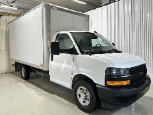 Chevrolet Express Commercial Cutaway 3500 fourgonnette 159 po 20 - Photo 4