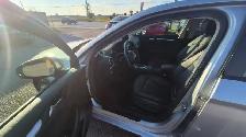 2015 Audi A3 2.0T Komfort, AWD, WELL MAINTAINED, NO ACCIDENTS - Photo 9