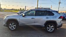 2019 Toyota RAV4 Hybrid Limited, ONE OWNER, NO ACCIDENTS, CERTIF - Photo 2