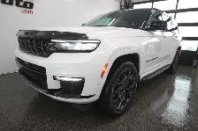 2023 Jeep Grand Cherokee SUMMIT / RESERVE / HIGH ALTITUDE / 4X4 - Photo 6