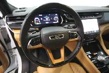 2023 Jeep Grand Cherokee SUMMIT / RESERVE / HIGH ALTITUDE / 4X4 - Photo 18