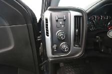 2018 GMC Sierra 1500 ELEVATION / Z71 / CREW CAB / 5.3L / 4X4 - Photo 14