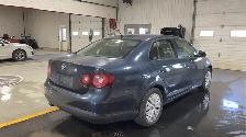 2010 Volkswagen Jetta - Photo 5
