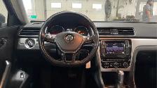 2018 Volkswagen Passat - Photo 17