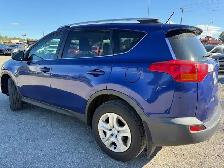 2015 TOYOTA RAV4 LE | AWD | 1 OWNER | CLEAN CARFAX - Photo 4