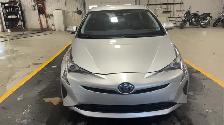 2016 Toyota Prius - Photo 8