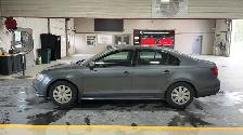 2015 Volkswagen Jetta - Photo 2