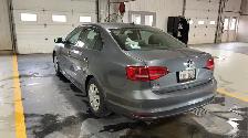 2015 Volkswagen Jetta - Photo 3