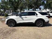 2026 Ford Explorer ST - Photo 4