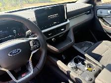 2026 Ford Explorer ST - Photo 14