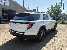 2026 Ford Explorer ST - Photo 26