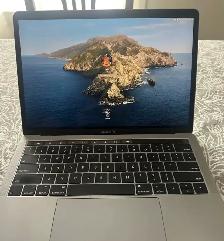 MacBook Pro 2019 - Photo 2