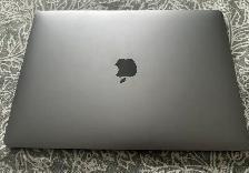 MacBook Pro 2019 - Photo 3