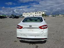 2016 Ford Fusion Hybrid - Photo 6