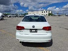 2015 Volkswagen Jetta - Photo 5