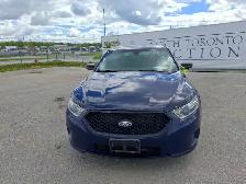 2017 Ford Taurus - Photo 2