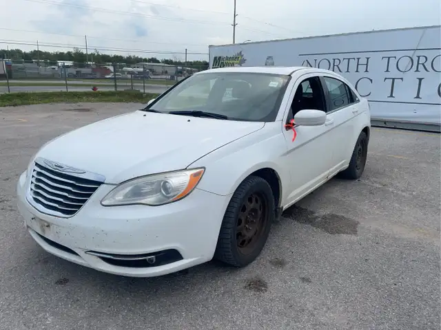 2011 Chrysler 200