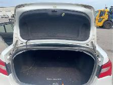 2011 Chrysler 200 - Photo 19