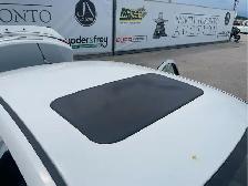 2011 Chrysler 200 - Photo 22