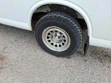 2013 Chevrolet Express - Photo 21