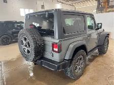 2021 Jeep Wrangler - Photo 4