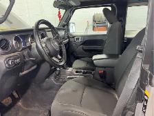 2021 Jeep Wrangler - Photo 8