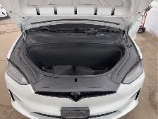 2023 Tesla Model X - Photo 7