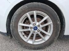 2017 Ford Focus - Photo 16