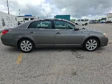 2005 Toyota Avalon - Photo 4