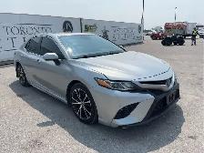 2018 Toyota Camry Hybrid - Photo 3