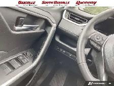 2025 Toyota RAV4 | AWD | HYBRID | JUST TRADED IN | CLEAN CARFAX - Photo 17