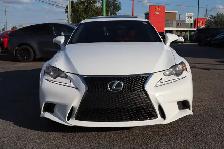 2016 Lexus IS - Photo 2