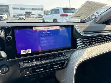 2026 Toyota Camry XLE XLE TRIM AWD HYBRID - Photo 14