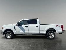 2022 Ford Super Duty F-350 SRW XLT - Photo 2