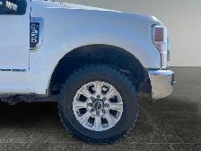 2022 Ford Super Duty F-350 SRW XLT - Photo 11