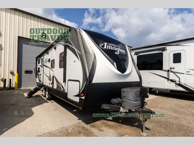 2018 Grand Design Imagine 2400BH