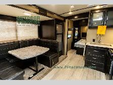 2018 Grand Design Imagine 2400BH - Photo 11
